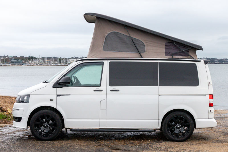 VW Transporter T5.1 Funky Dubz Camper - Left Side Roof Up