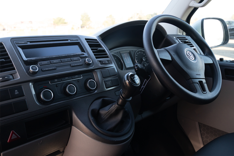 VW Transporter T5.1 140bhp SWB Highline - Dashboard