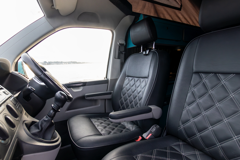 VW Transporter T5.1 140bhp SWB Monte Carlo Sportline - Drivers Seat