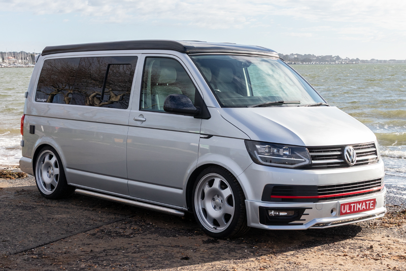 VW Transporter T6 140bhp SWB Sportline - Front Right