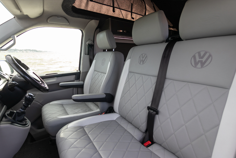 VW Transporter T6 140bhp SWB Sportline - Front Seats