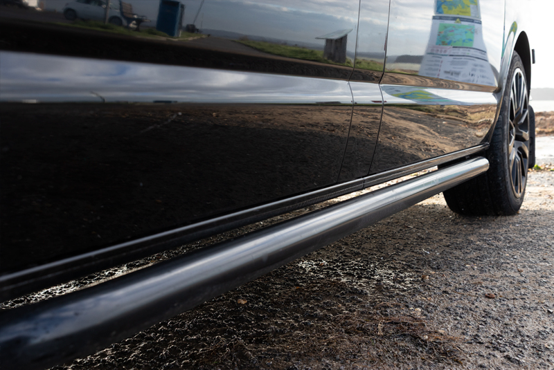 VW Transporter T5.1 130bhp SWB Sportline - Bars