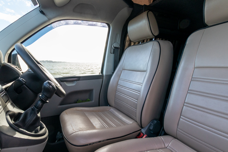 VW Transporter T5.1 130bhp SWB Sportline - Drivers Seat