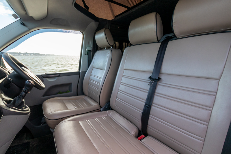 VW Transporter T5.1 130bhp SWB Sportline - Front Seats