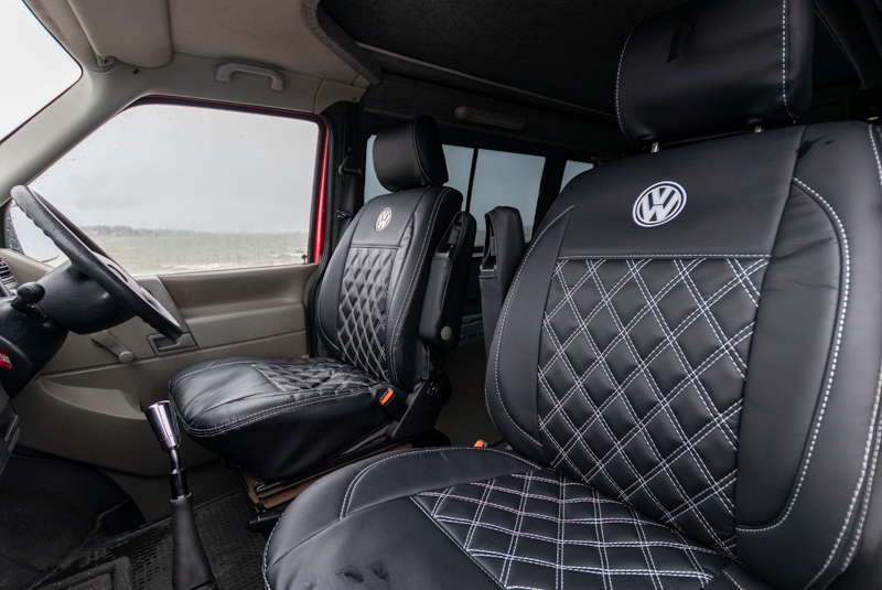 VW Transporter T4 84bhp SWB Camper - Front Seats