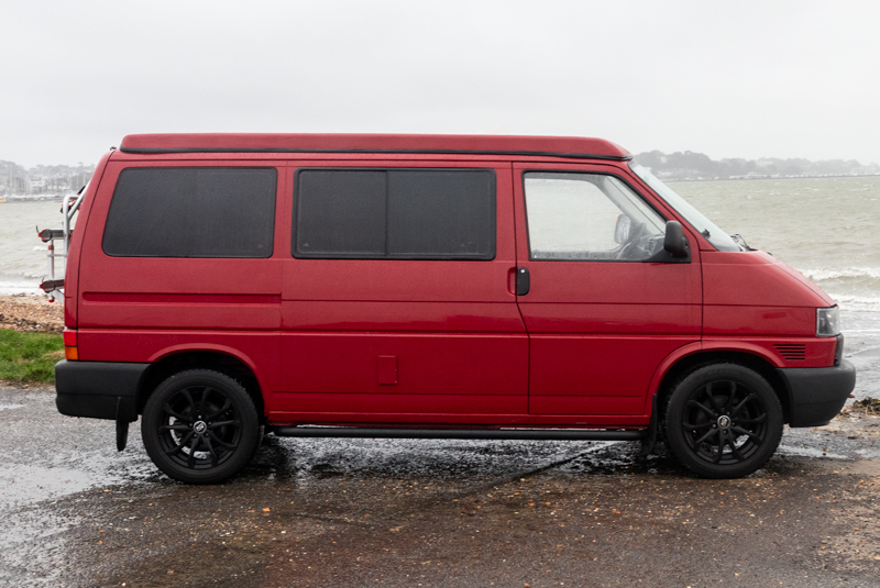 VW Transporter T4 84bhp SWB Camper - Right Side