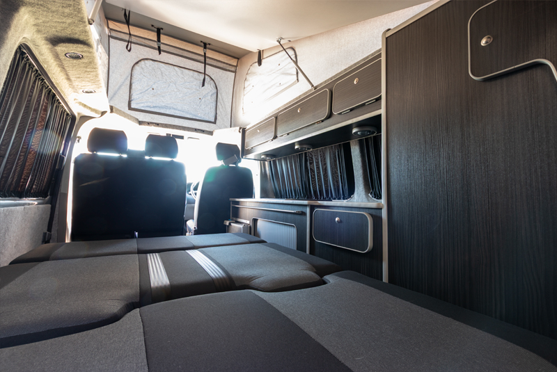 VW Transporter T5.1 140bhp SWB Monte Carlo Sportline - Furniture