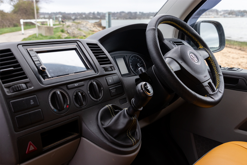 VW Transporter T5.1 140bhp SWB Autohaus Sportline - Dashboard