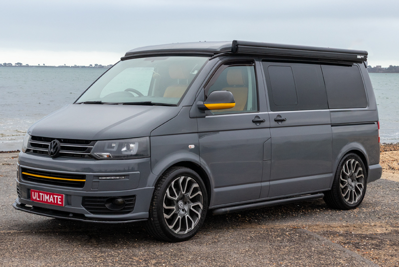 VW Transporter T5.1 140bhp SWB Autohaus Sportline - Front Left