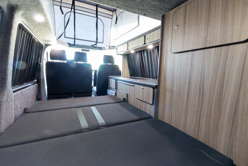 VW Transporter T6 140bhp Sportline Camper - Furniture