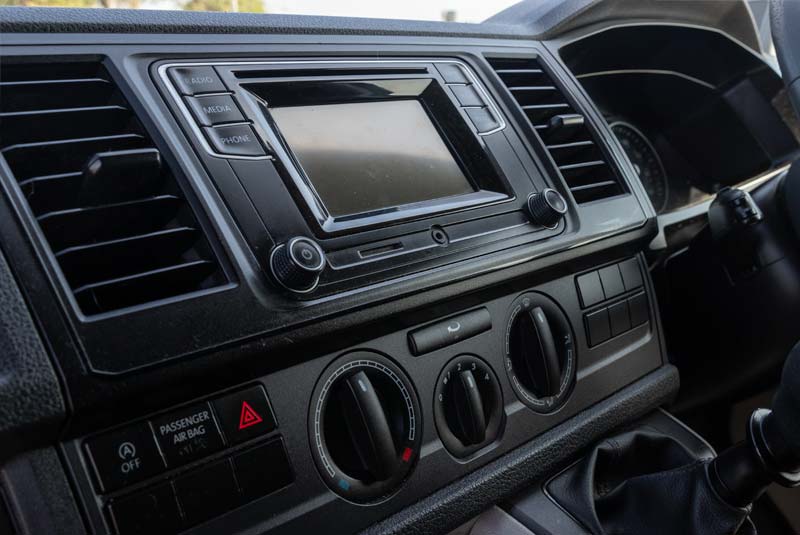 VW Transporter T6 140bhp Sportline Camper - Media Player