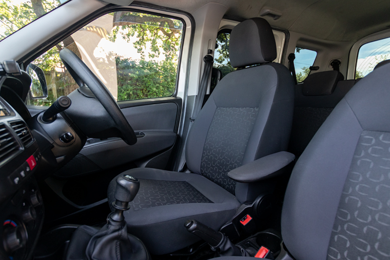 Fiat Doblo 1.6 Multi Jet Redcote camper with Tentbox - Drivers Seat
