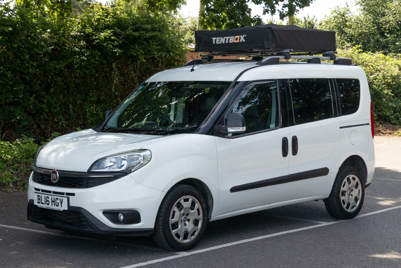 Fiat Doblo 1.6 Multi Jet Redcote camper with Tentbox - Front Left