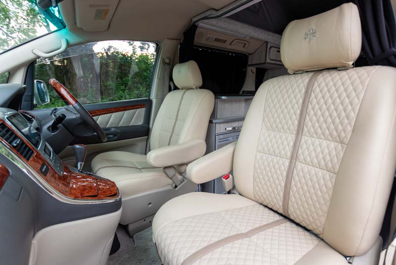 Alphard Camper - Front Seat