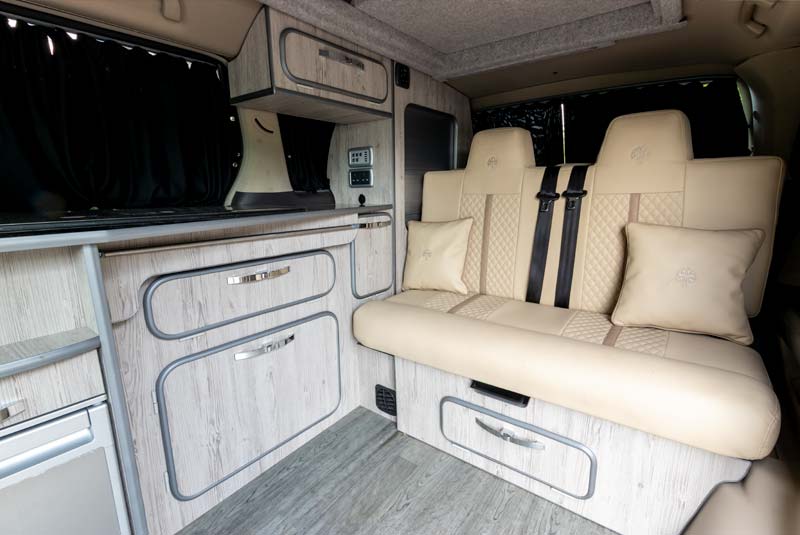 Alphard Camper - Interior