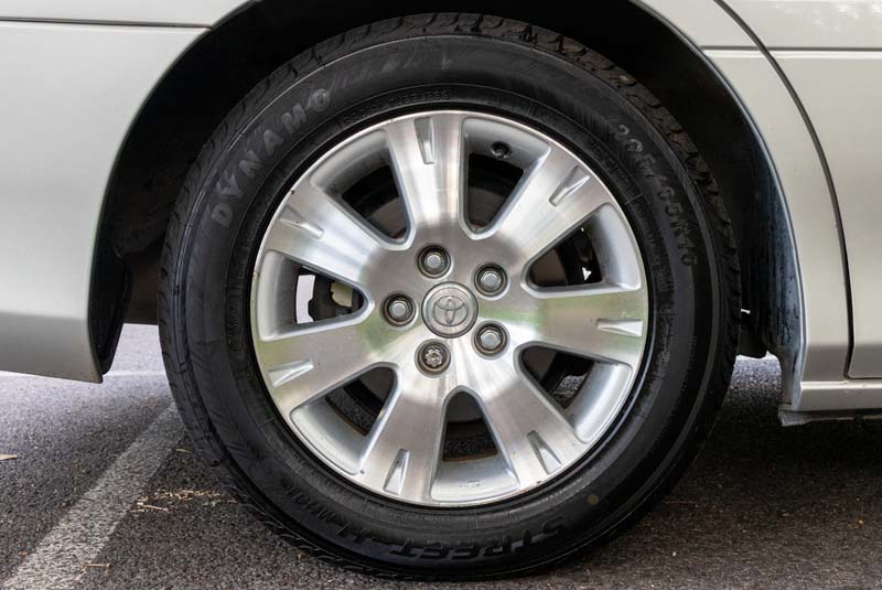 Alphard Camper - Wheels