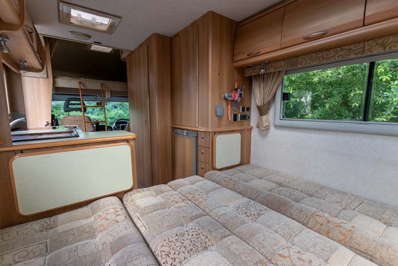 Autocruise Starlight Cab Over Sleeper - Bathroom