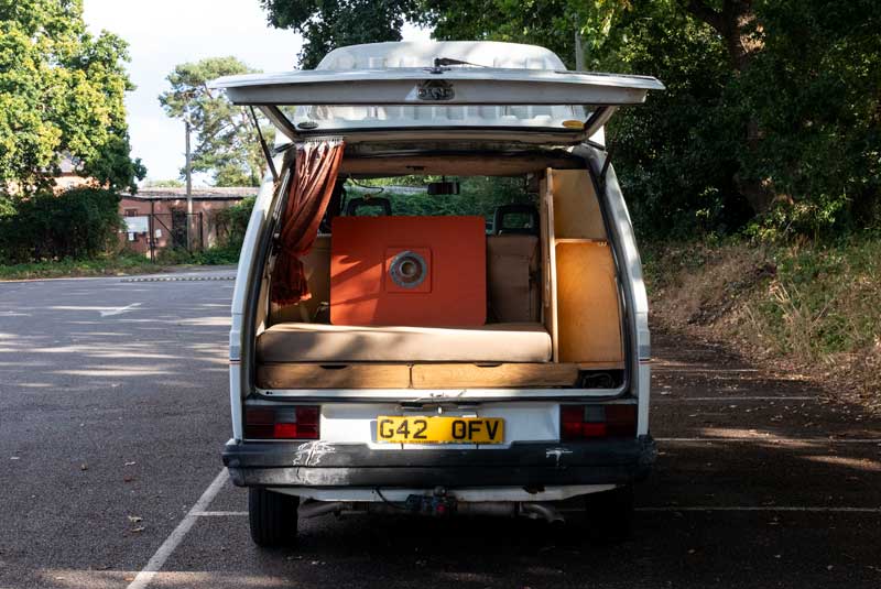 Transporter T25 85bhp Autohomes Komet Hightop Camper Van - Rear Doors Open