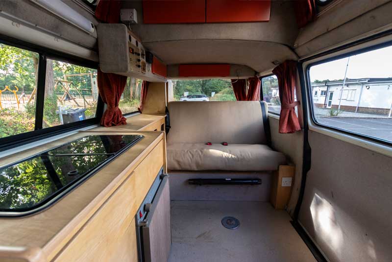 Transporter T25 85bhp Autohomes Komet Hightop Camper Van - Rear Seats
