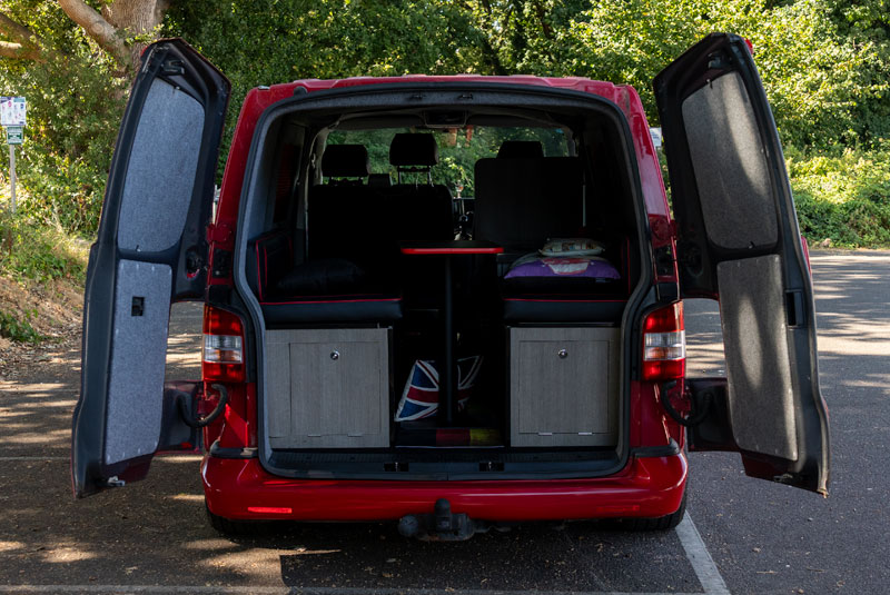 VW Transporter T5 130bhp Day Van SWB Sportline - Rear Doors Open