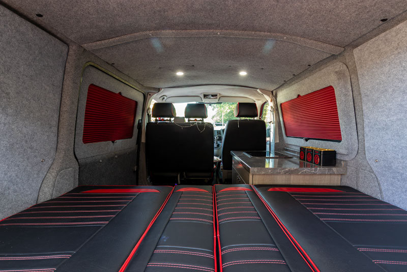 VW Transporter T5 130bhp Day Van SWB Sportline - Rear Looking Through Bed