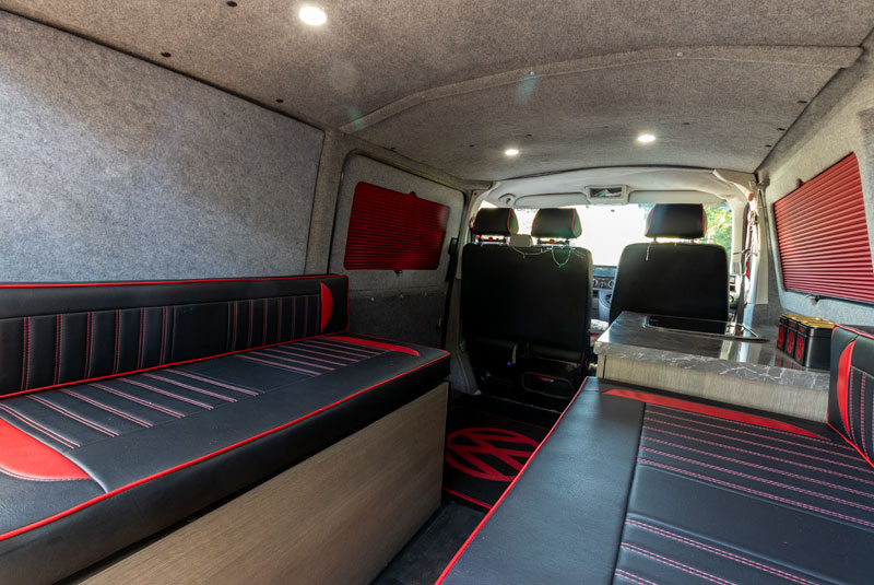 VW Transporter T5 130bhp Day Van SWB Sportline - Rear Looking Through Right