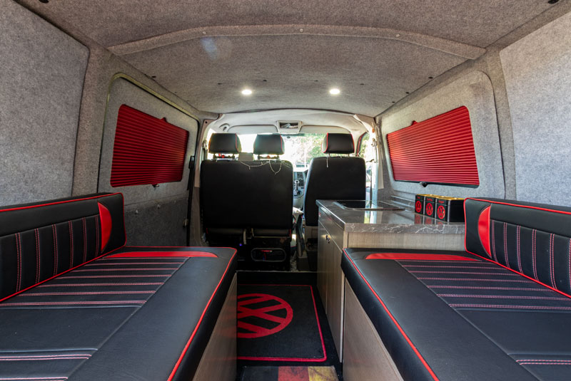 VW Transporter T5 130bhp Day Van SWB Sportline - Rear Looking Through